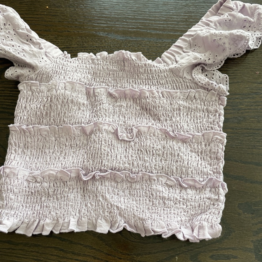 Lilac Ruffled Crop Top - Picture 3 of 4